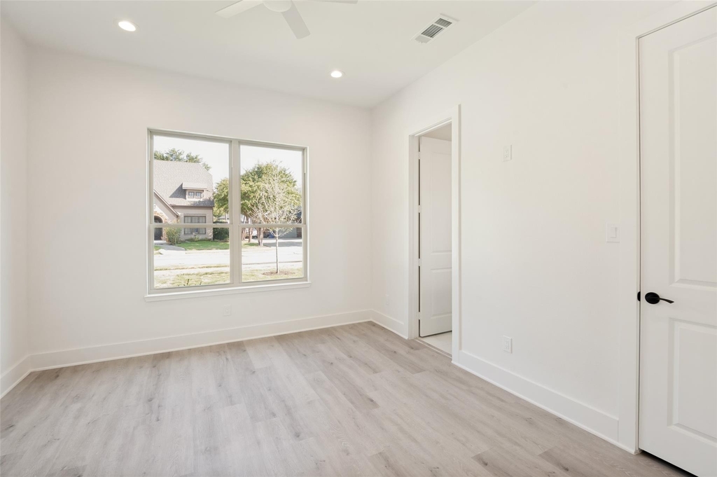 2654 Mount View Drive - Photo 18