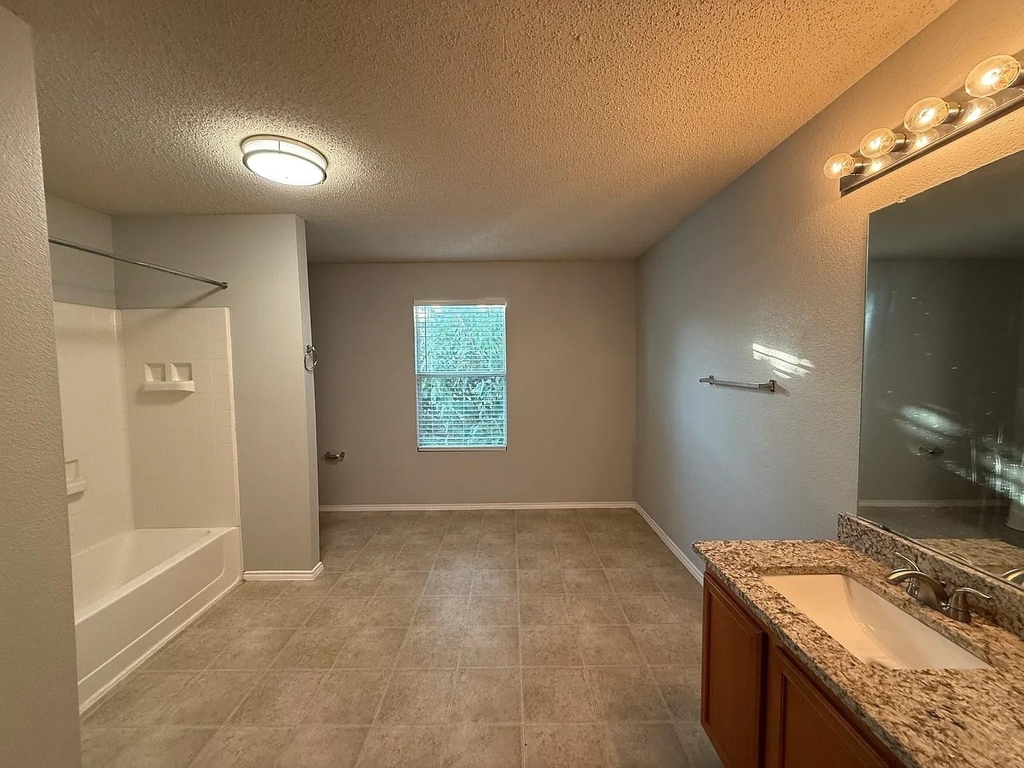 801 Flamingo Drive - Photo 17