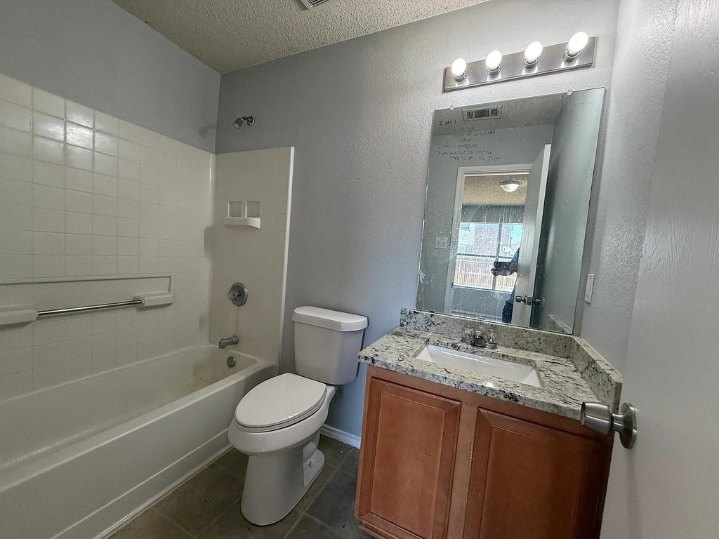 801 Flamingo Drive - Photo 9