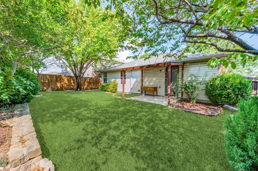 5221 Mountain Pointe Drive - Photo 16