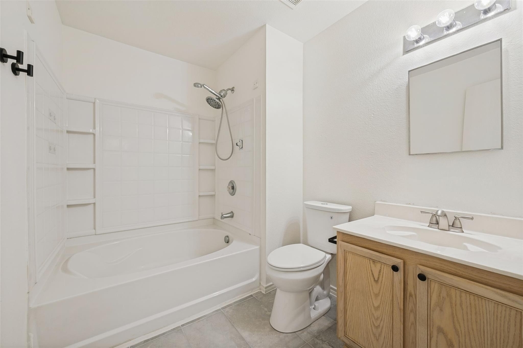 5221 Mountain Pointe Drive - Photo 10
