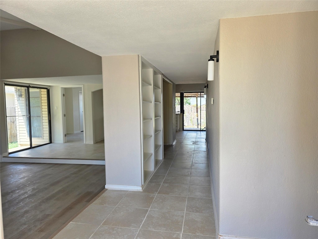 5148 Reed Drive - Photo 1