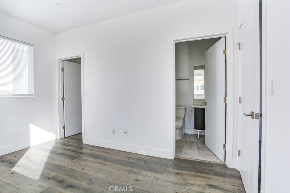 11639 Burbank - Photo 21