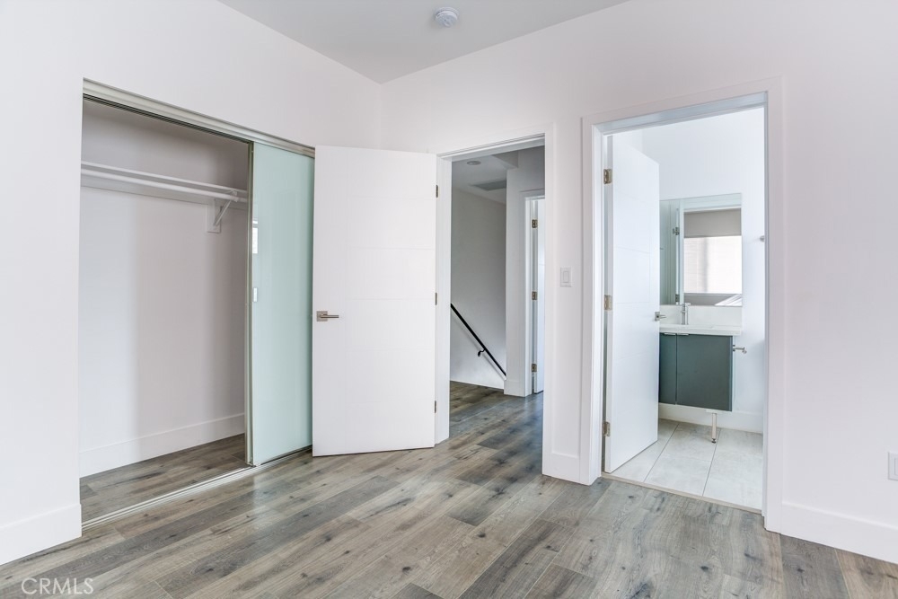 11639 Burbank - Photo 35
