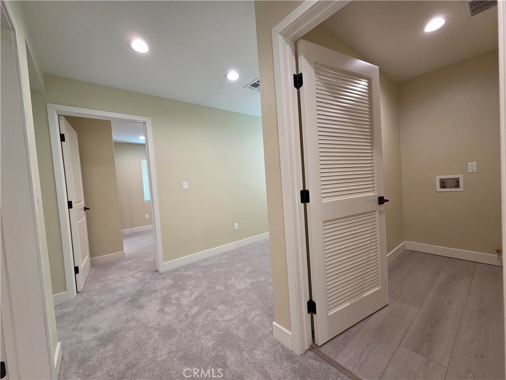 652 W Grand Avenue - Photo 9