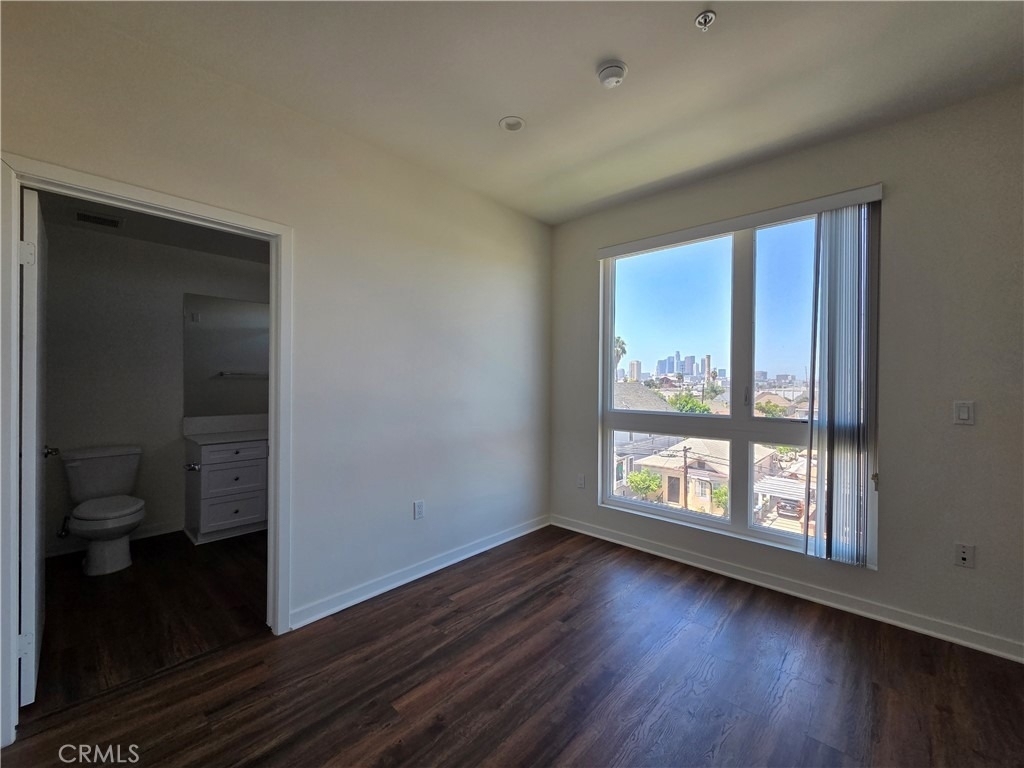 1836 Sichel Street - Photo 3