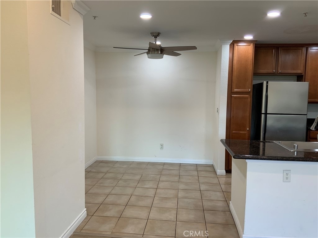 2040 Las Colinas Circle - Photo 3