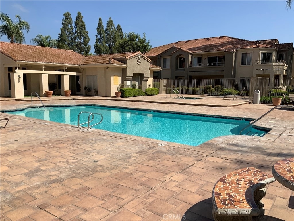 2040 Las Colinas Circle - Photo 19