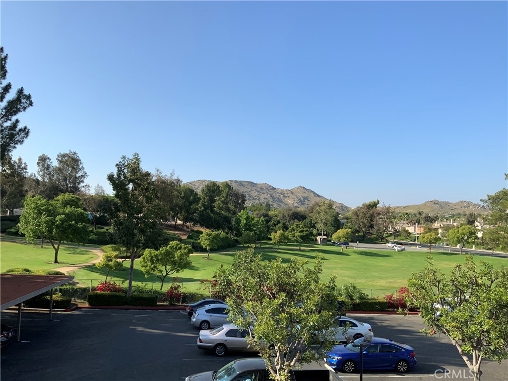 2040 Las Colinas Circle - Photo 21