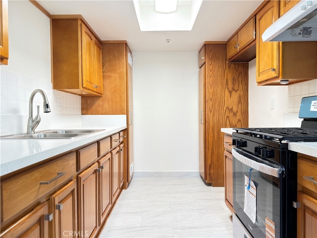 3533 Gilman - Photo 4