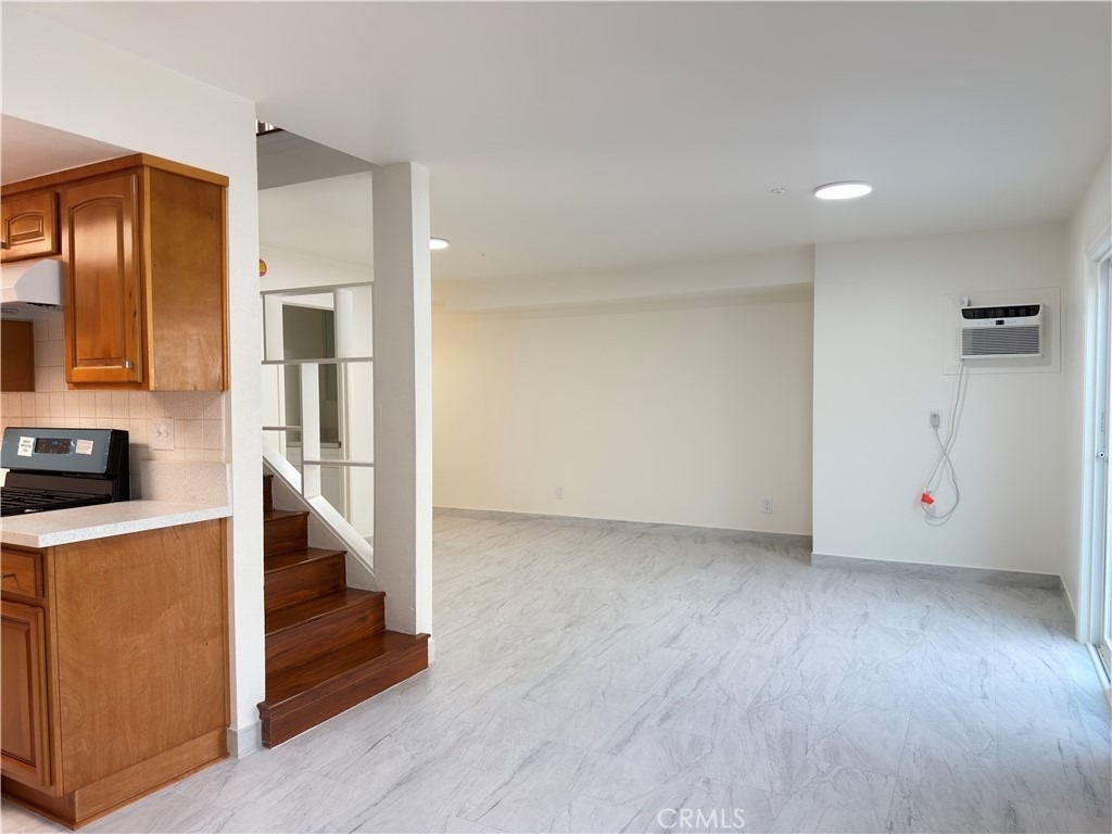 3533 Gilman - Photo 3