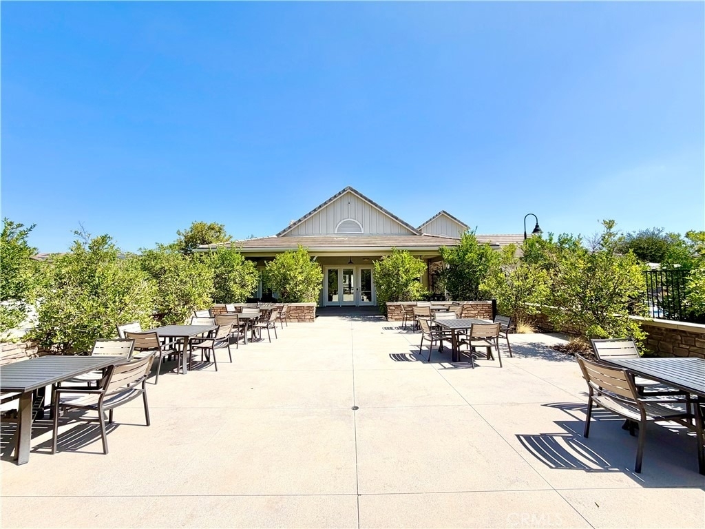 24242 Hazelnut Avenue - Photo 44