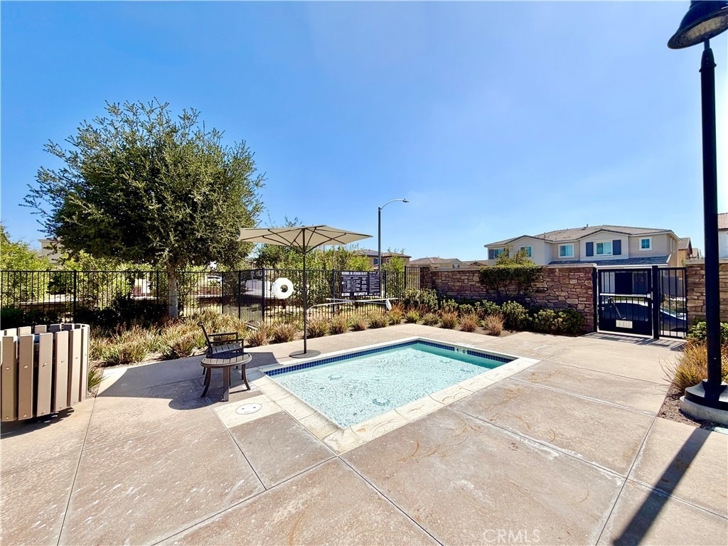 24242 Hazelnut Avenue - Photo 41
