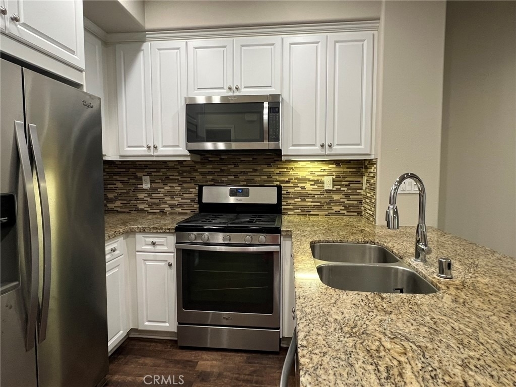44012 Rivo Court - Photo 6