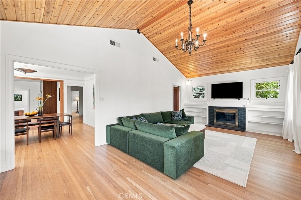 5123 Townsend Avenue - Photo 10
