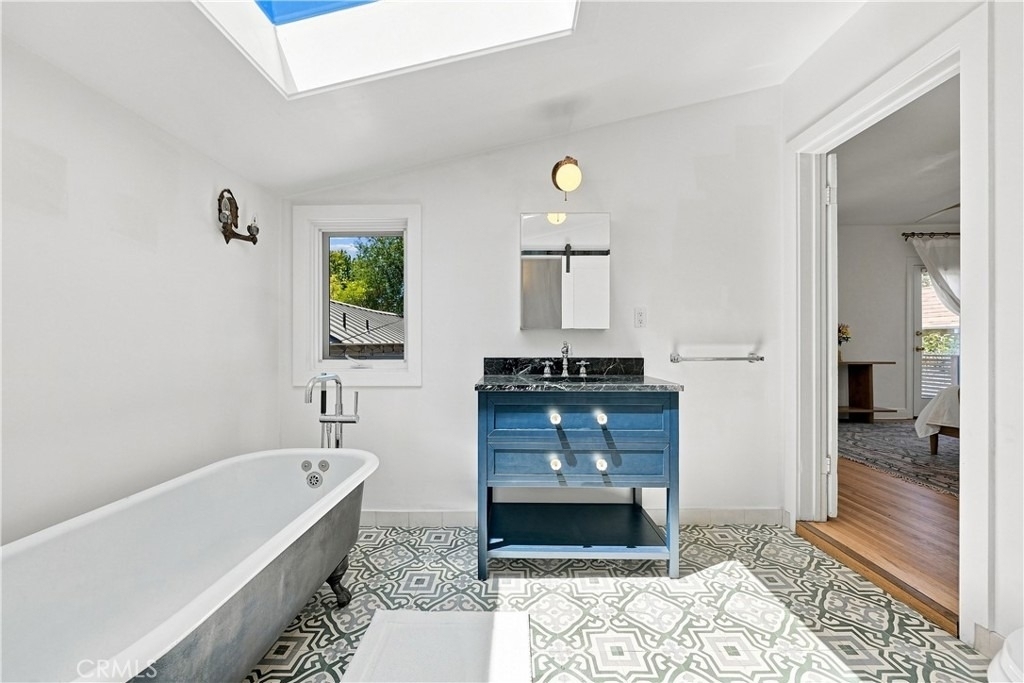 5123 Townsend Avenue - Photo 32