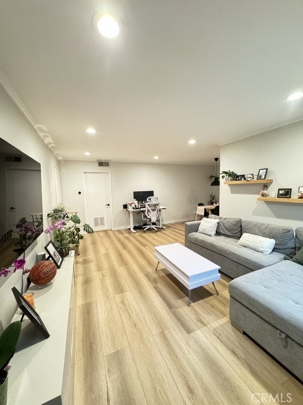 9950 Jordan Avenue - Photo 2