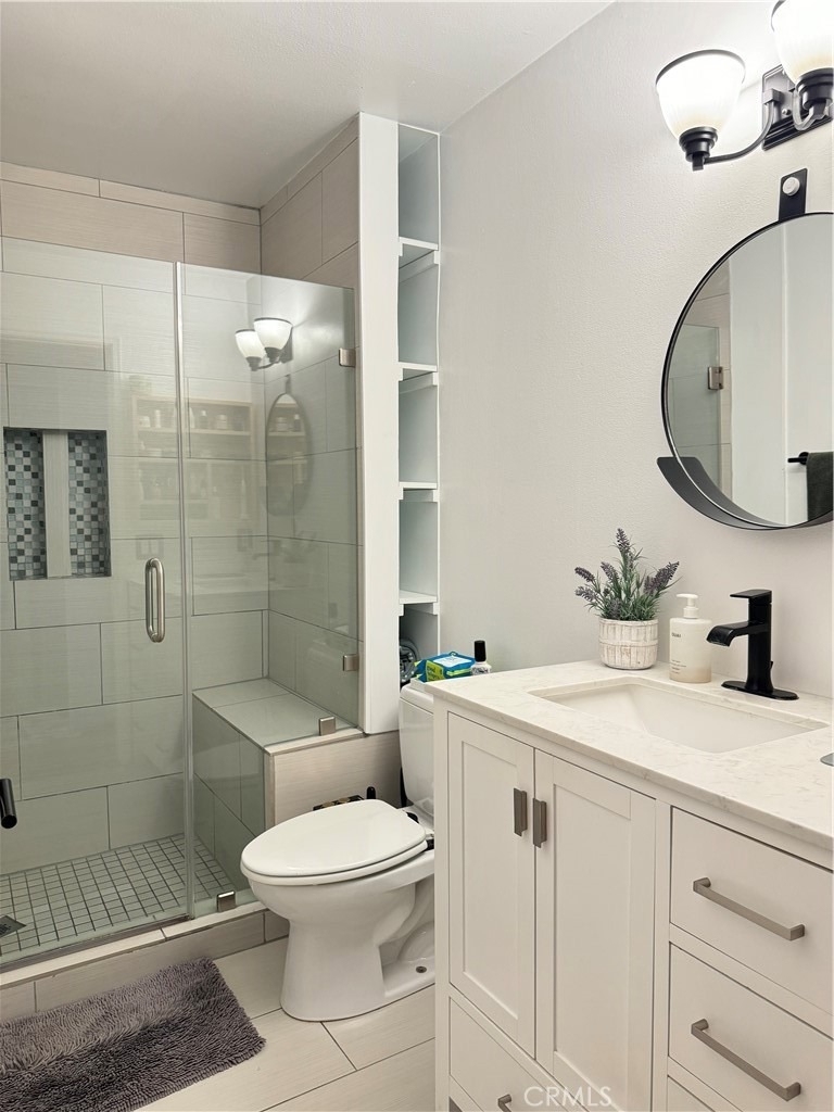 9950 Jordan Avenue - Photo 4
