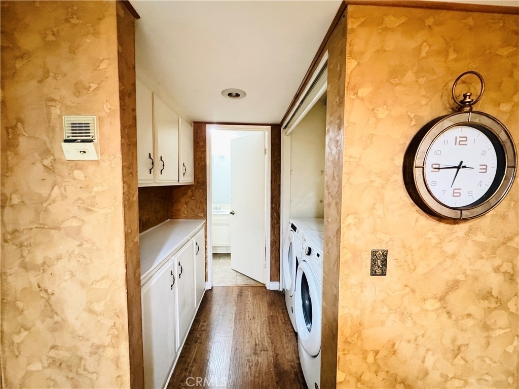 4958 Woodman - Photo 19
