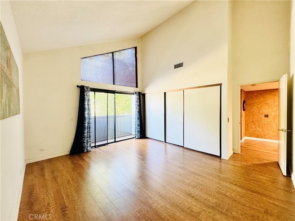 4958 Woodman - Photo 23