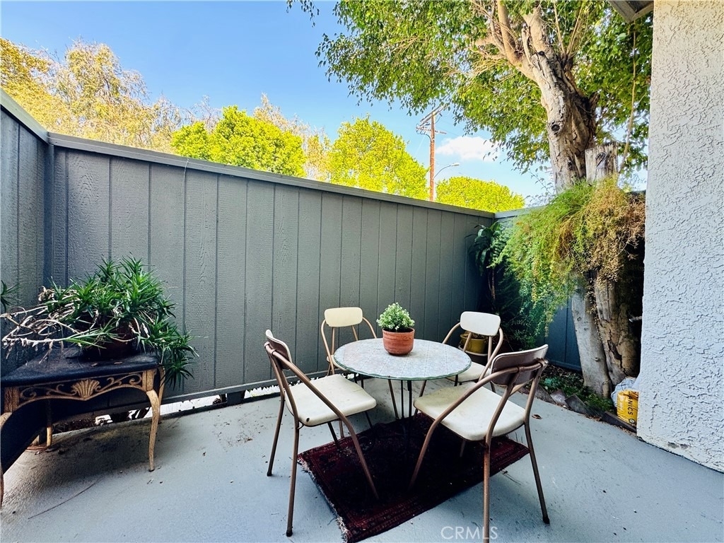 4958 Woodman - Photo 16