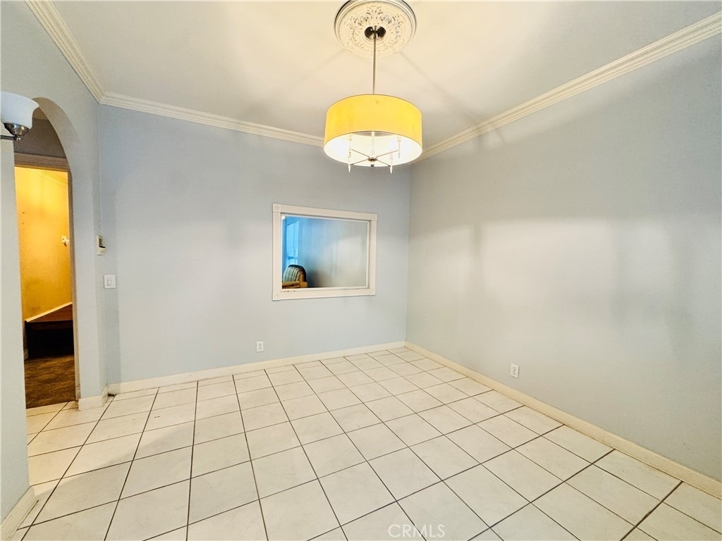 4958 Woodman - Photo 8