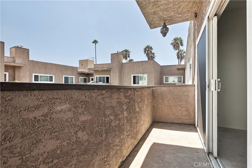 14607 Erwin Street - Photo 19