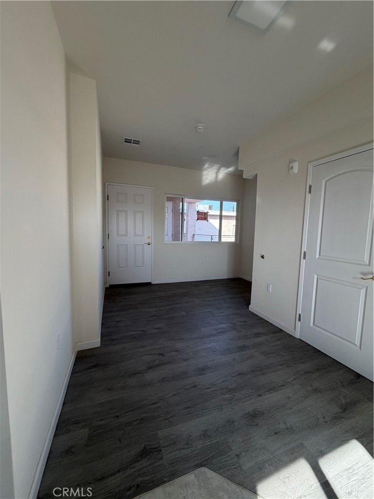 11808 Hart - Photo 7