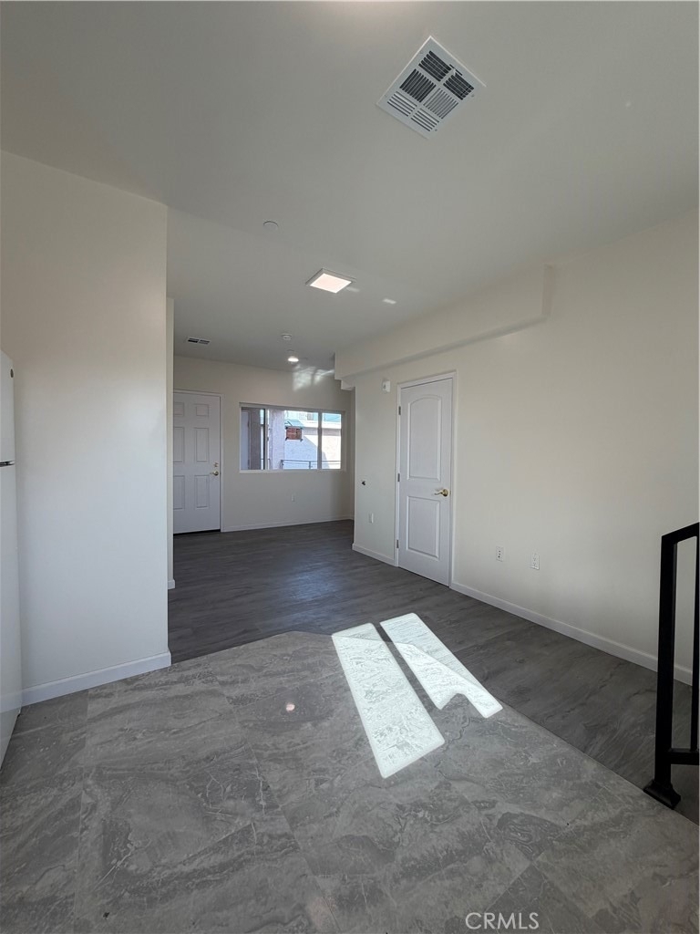 11808 Hart - Photo 8