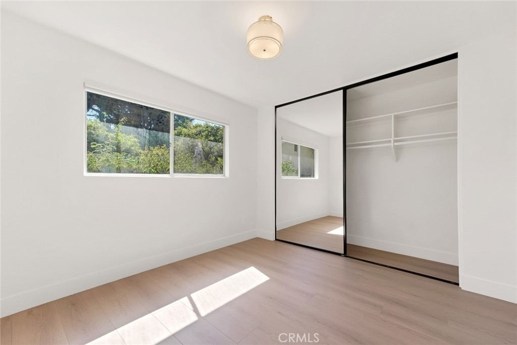 9425 Mclennan Avenue - Photo 34