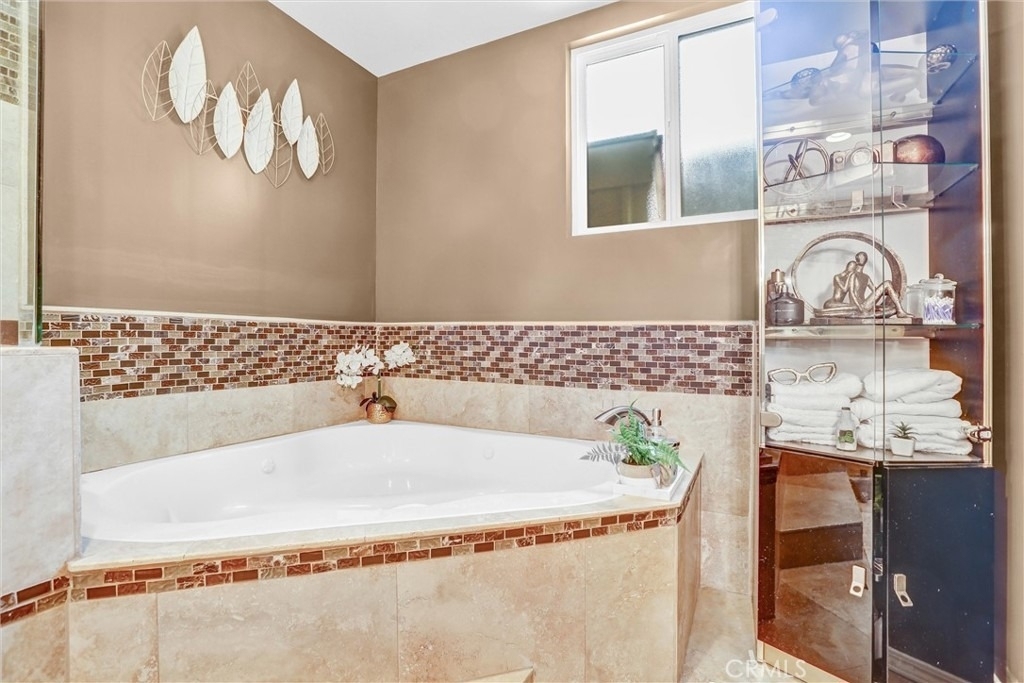 21701 Costanso Street - Photo 18