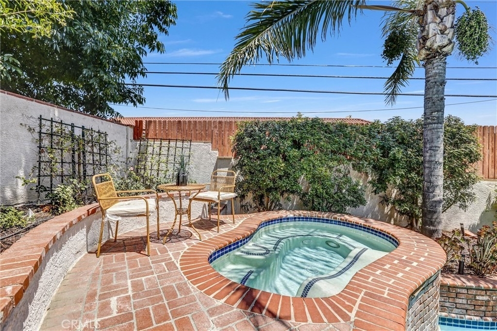 21701 Costanso Street - Photo 28
