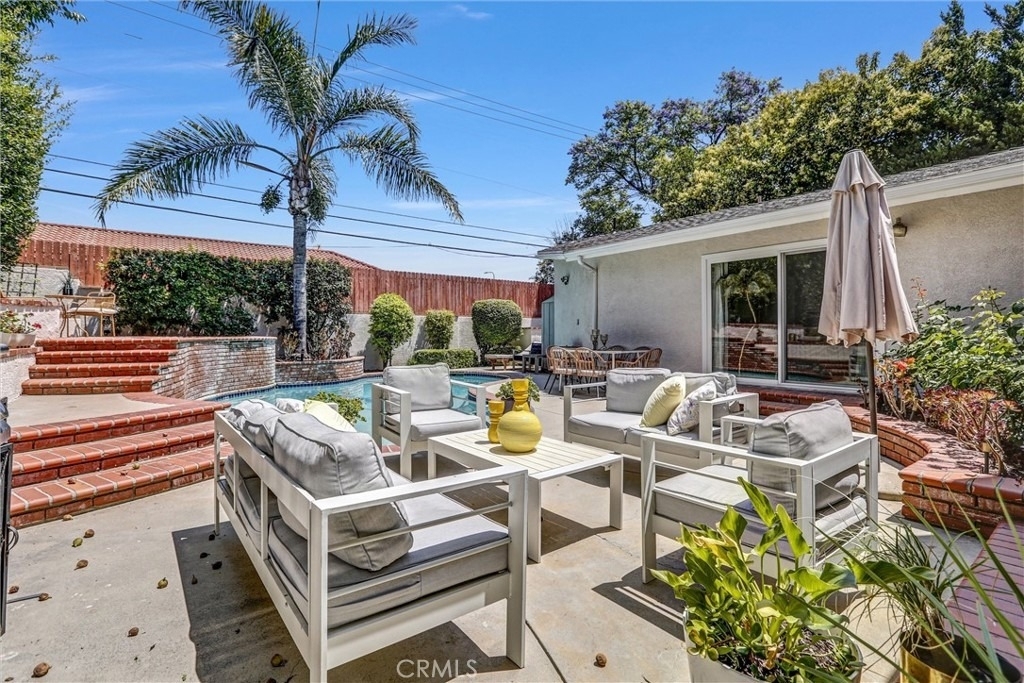 21701 Costanso Street - Photo 26