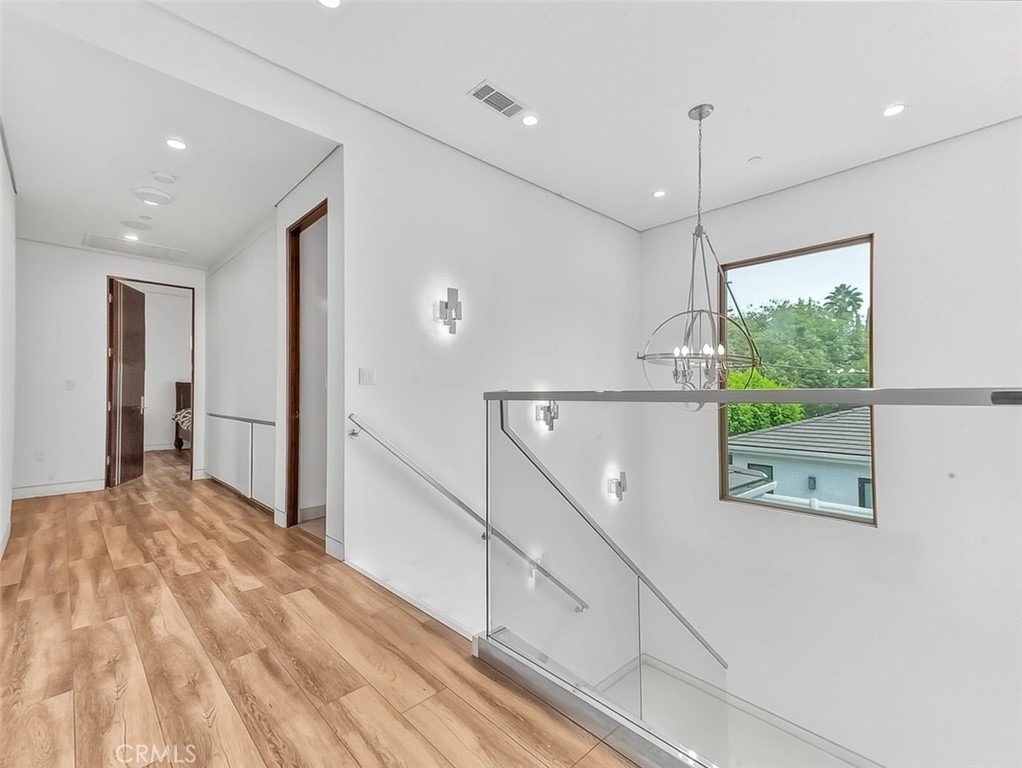 5176 Lindley - Photo 14