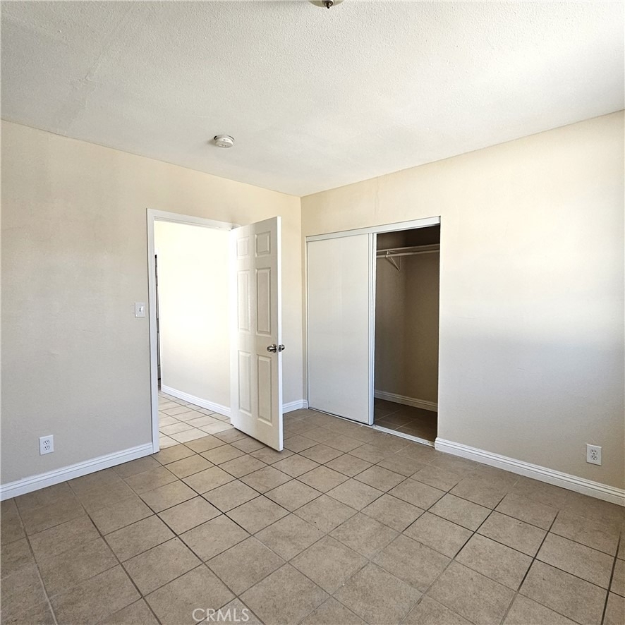 1445 W 82nd - Photo 8