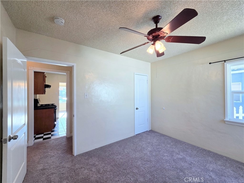 5589 Lemon Avenue - Photo 13