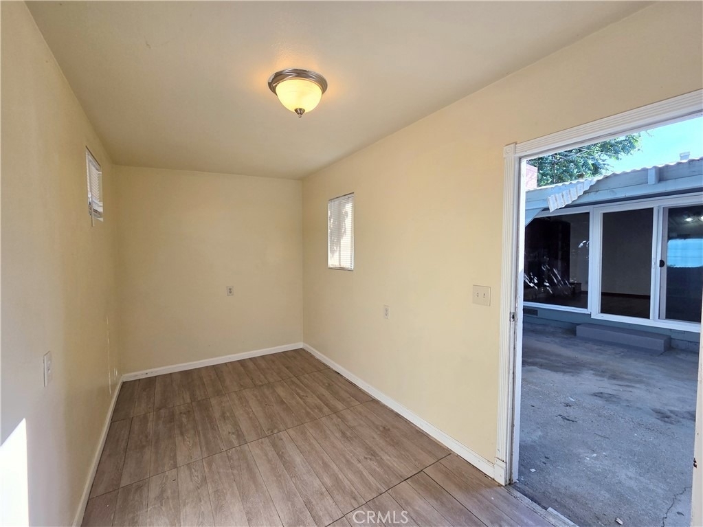 5589 Lemon Avenue - Photo 29