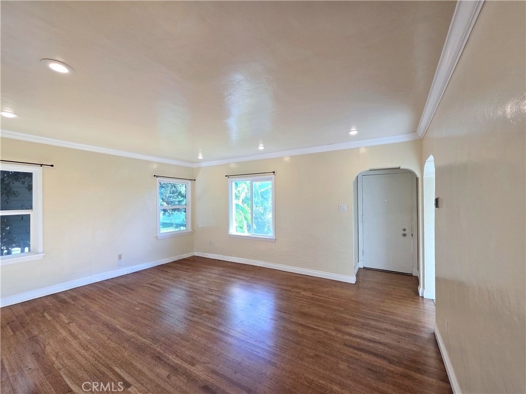 5589 Lemon Avenue - Photo 5