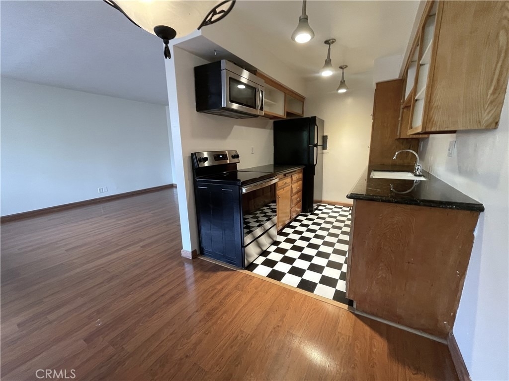 901 Linden Avenue - Photo 4