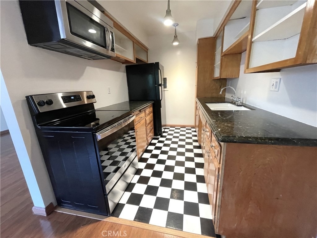 901 Linden Avenue - Photo 5