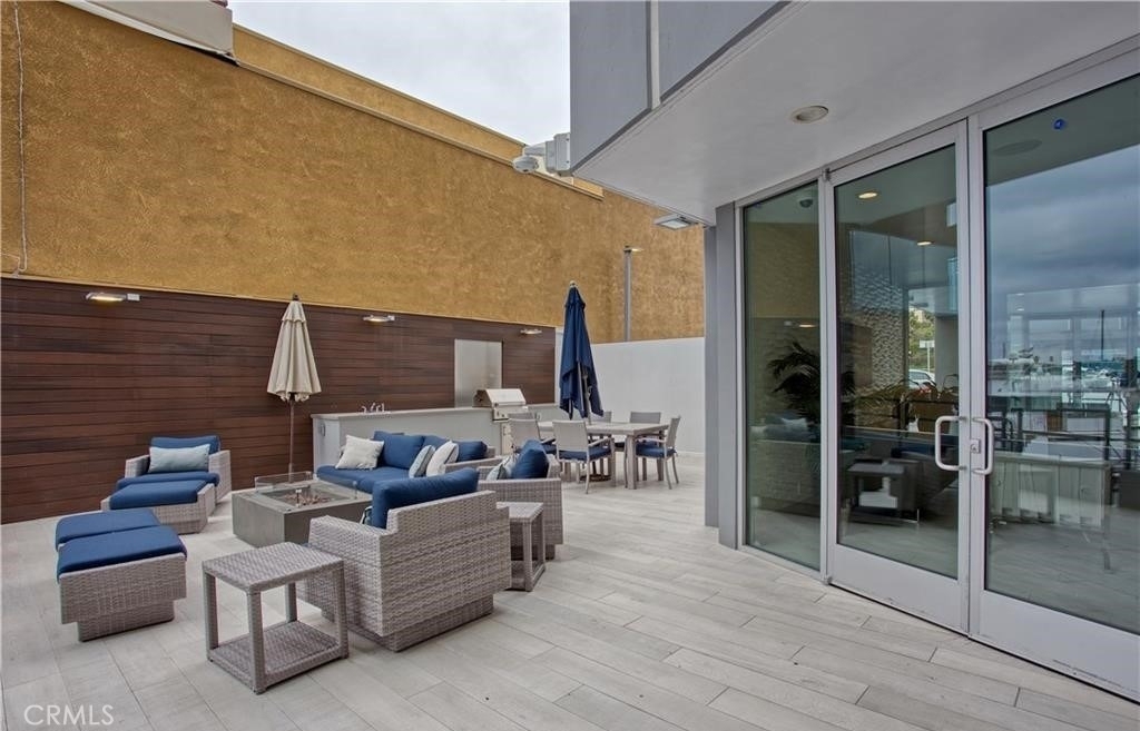 3121 W Coast - Photo 36