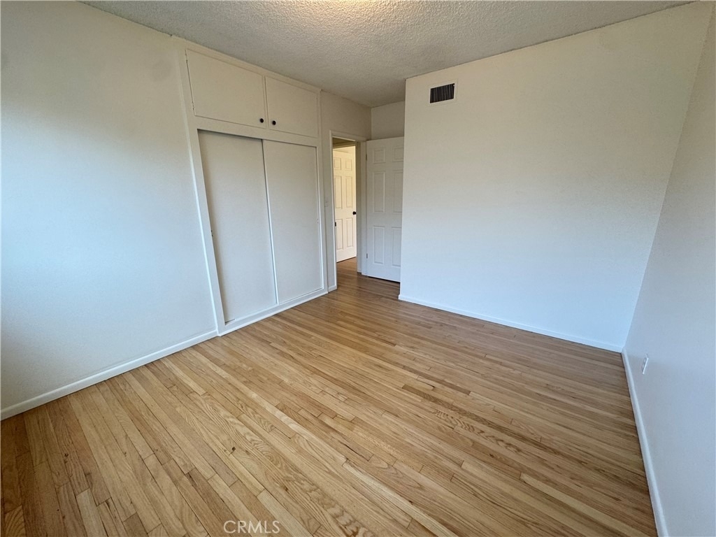 933 W Autumn Drive - Photo 11