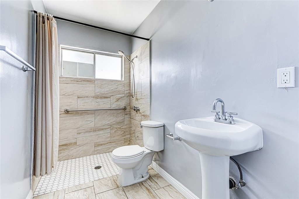2018 E La Palma Avenue - Photo 16
