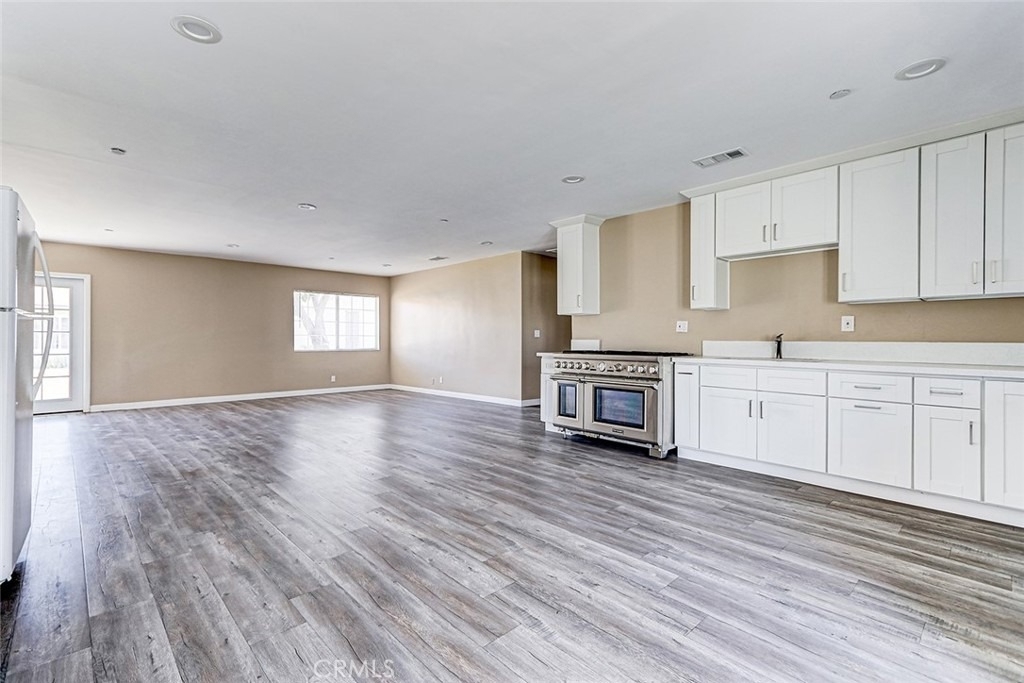 2018 E La Palma Avenue - Photo 8
