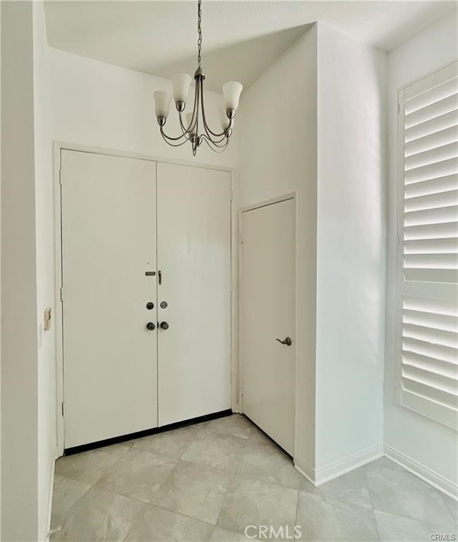 21821 Burbank Boulevard - Photo 2