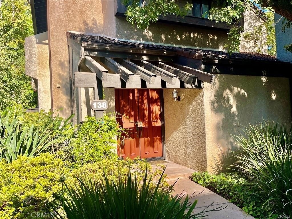 21821 Burbank Boulevard - Photo 1