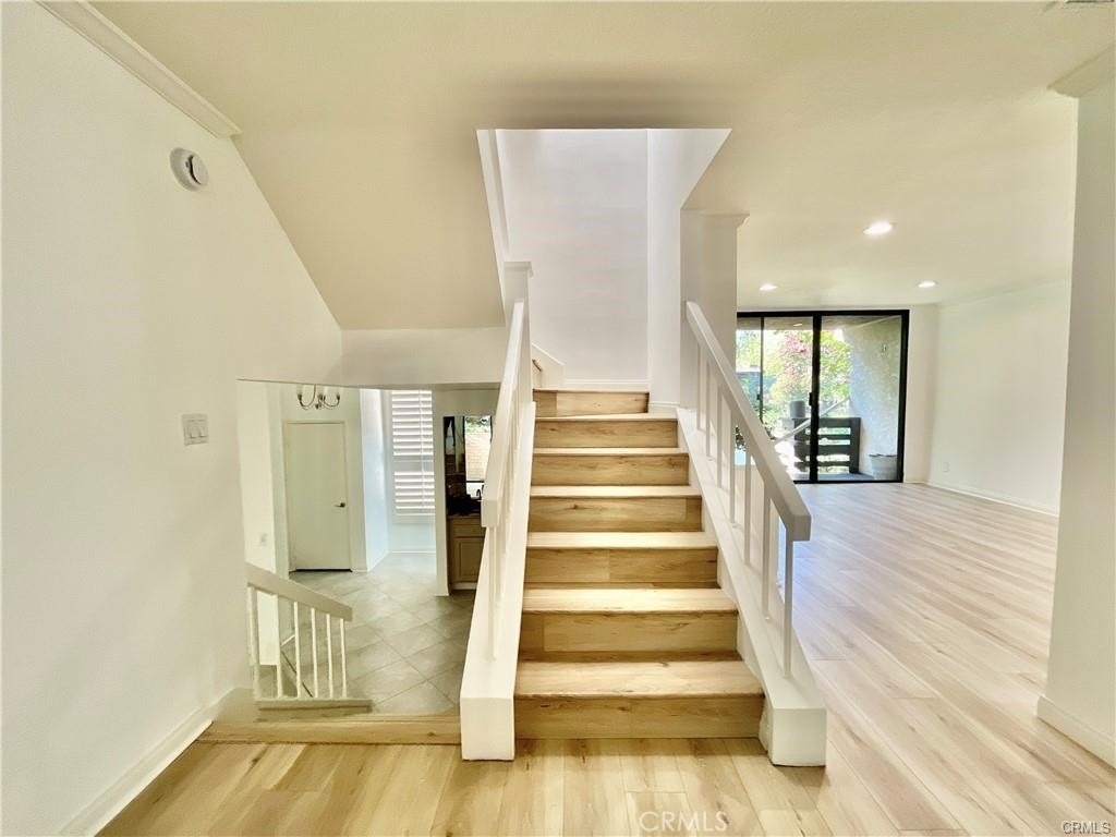 21821 Burbank Boulevard - Photo 17