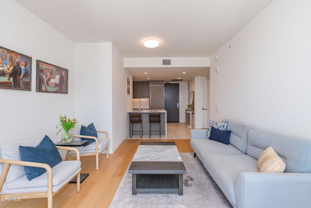 889 Francisco Street - Photo 20