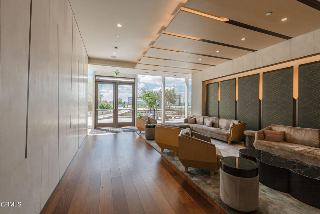 889 Francisco Street - Photo 45