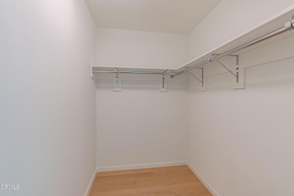 889 Francisco Street - Photo 34